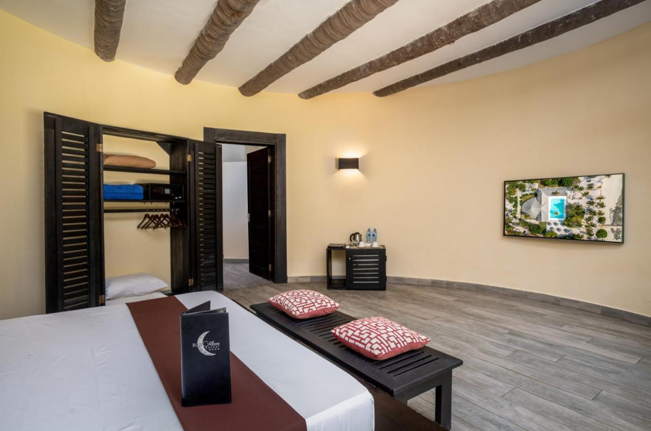 Blue Moon Resort Jambiani  Buitenkant foto
