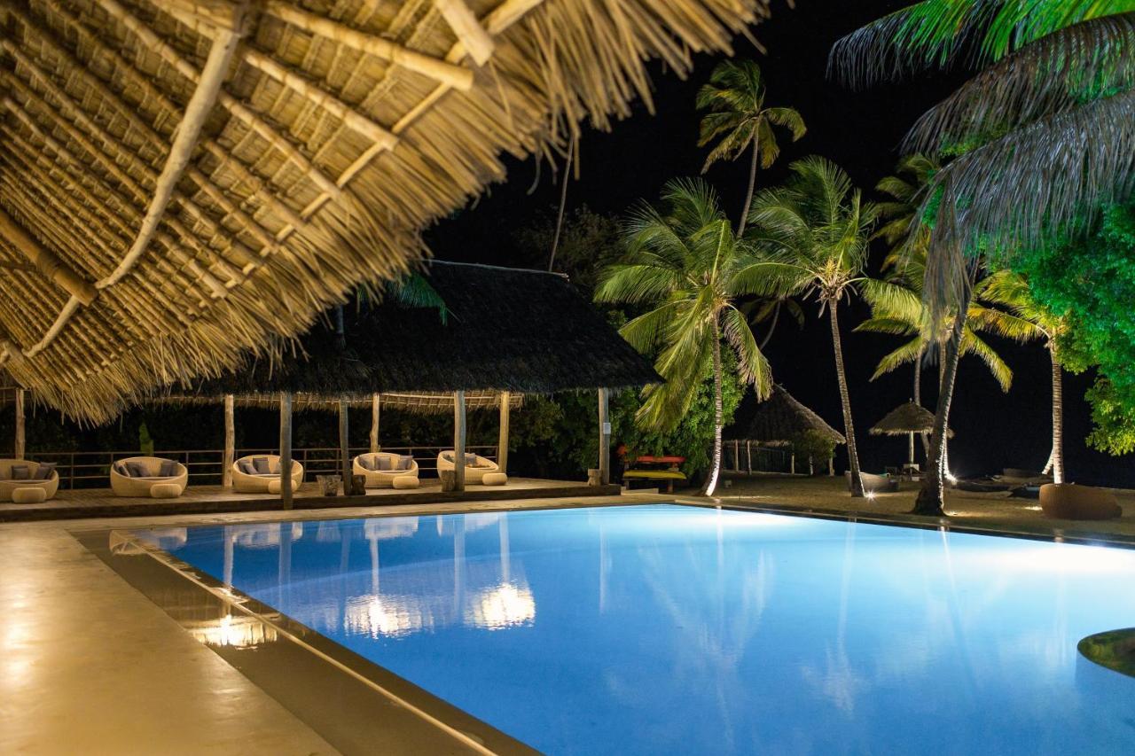 Blue Moon Resort Jambiani  Buitenkant foto