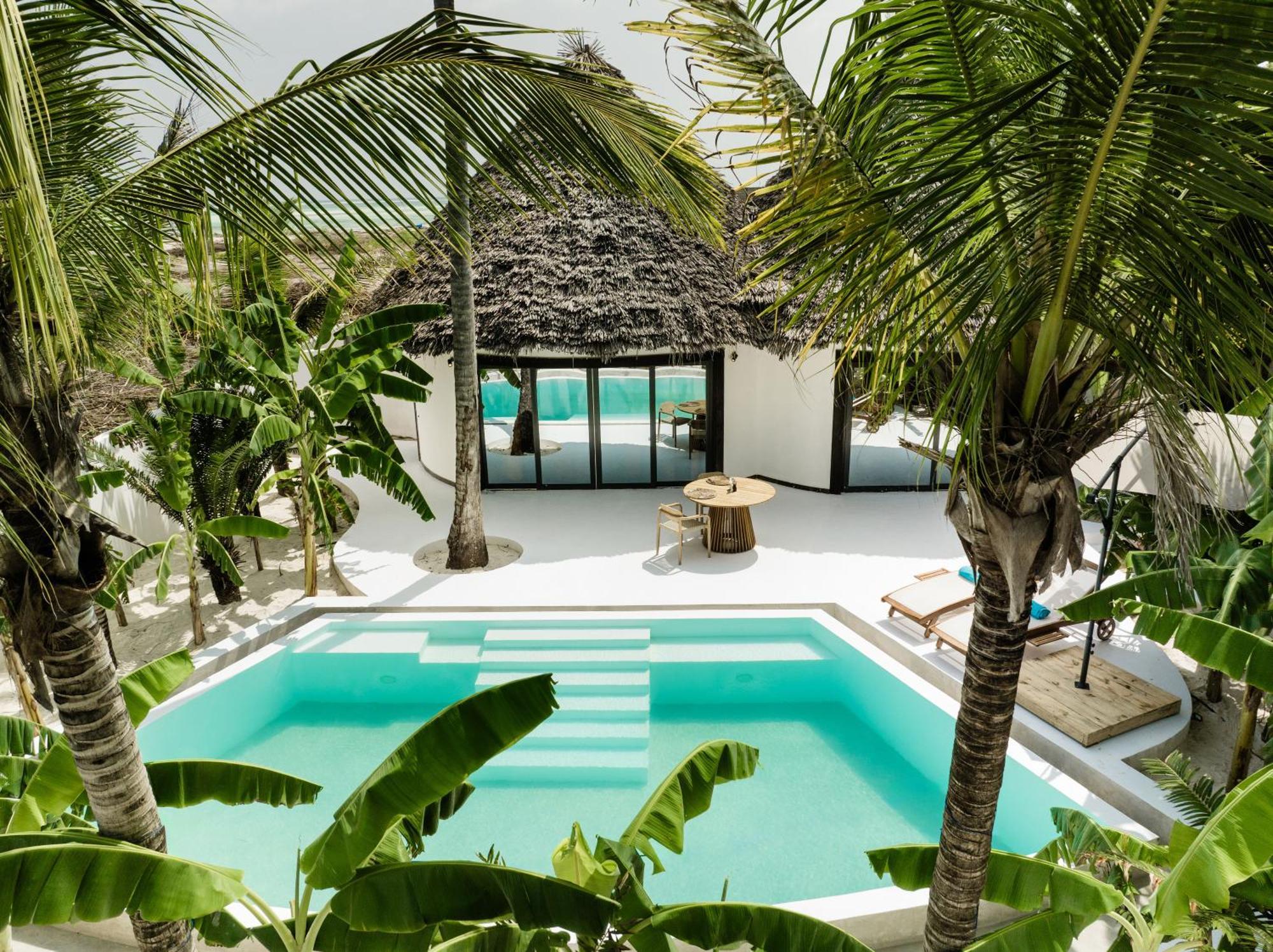 Blue Moon Resort Jambiani  Buitenkant foto