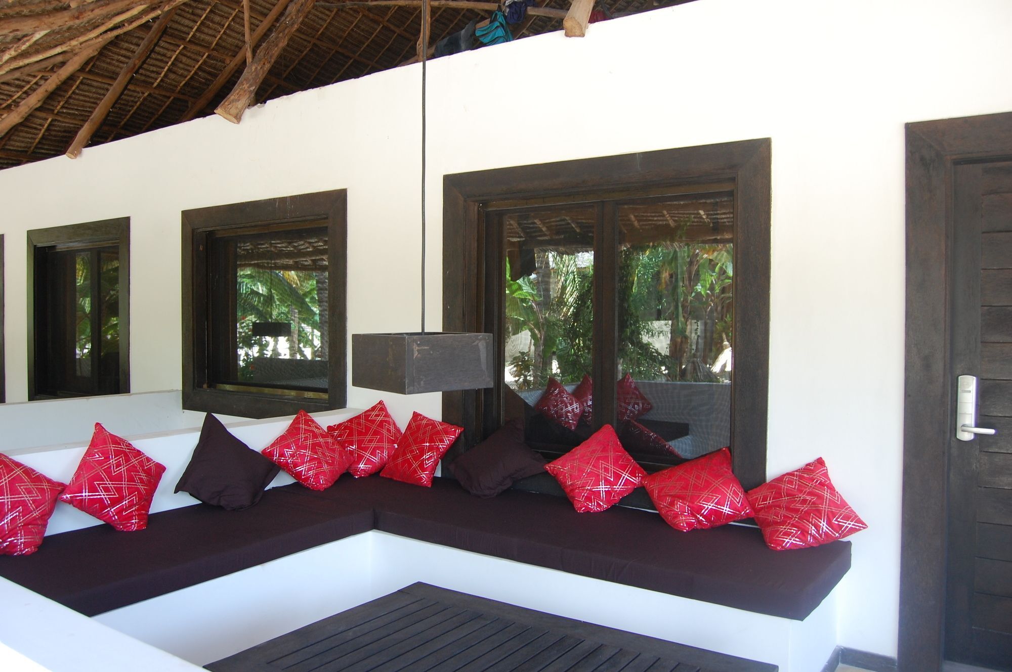Blue Moon Resort Jambiani  Buitenkant foto