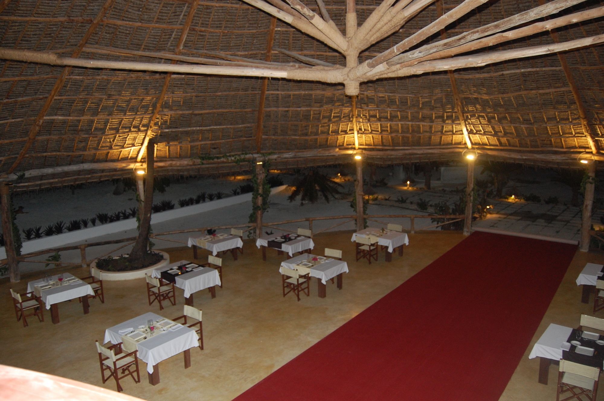 Blue Moon Resort Jambiani  Buitenkant foto
